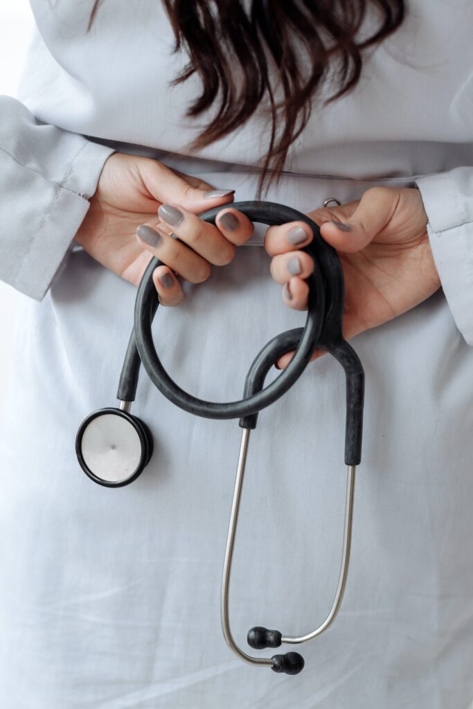 los exámenes de preparación del USMLE es un viaje único y personal. KIOSK no solo te proporciona recursos; te acompaña en cada página de tu historia.
